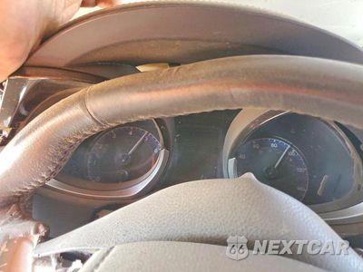 Zdjęcie 9 z 11 samochodu: 2015 TOYOTA COROLLA S PLUS VIN:5YFBURHE5FP351826 - miniatura