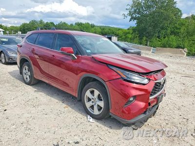 Czwarte zdjęcie samochodu z boku: 2022 TOYOTA HIGHLANDER LE VIN:5TDBZRBH3NS582878 - miniatura