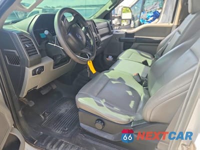 Zdjęcie 7 z 12 samochodu: 2017 FORD F350 SUPER DUTY VIN:1FD8W3HT9HED03788 - miniatura