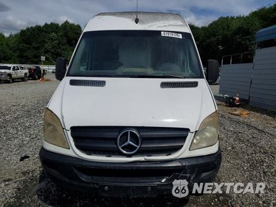 Piąte zdjęcie samochodu w środku: 2012 MERCEDES-BENZ SPRINTER 2500 DELIVERY VAN VIN:WD3PE8CBXC5611411 - miniatura