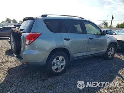 Trzecie zdjęcie samochodu z tyłu: 2007 TOYOTA RAV4 BASE VIN:JTMBD33V475078641 - miniatura