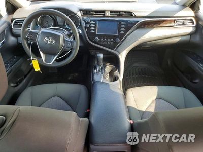 Zdjęcie 8 z 12 samochodu: 2018 TOYOTA CAMRY LE VIN:JTNB11HK0J3011187 - miniatura