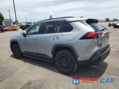 Drugie zdjęcie samochodu z przodu: 2021 TOYOTA RAV4 XLE VIN:2T3W1RFV4MC141462 - miniatura