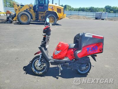 Trzecie zdjęcie samochodu z tyłu: 2004 TAOTAO SCOOTER VIN:RFCKF11164Y001440 - miniatura