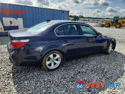 Trzecie zdjęcie samochodu z tyłu: 2004 BMW 530 I VIN:WBANA73564B062853 - miniatura