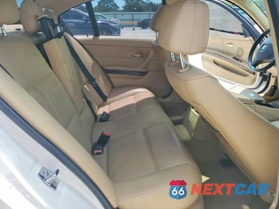 Zdjęcie 10 z 12 samochodu: 2006 BMW 325 I VIN:WBAVB13536PT16275 - miniatura