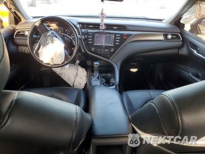 Zdjęcie 8 z 13 samochodu: 2020 TOYOTA CAMRY SE VIN:4T1G11AKXLU304317 - miniatura