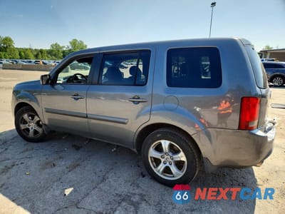 Drugie zdjęcie samochodu z przodu: 2012 HONDA PILOT EX VIN:5FNYF4H48CB004643 - miniatura