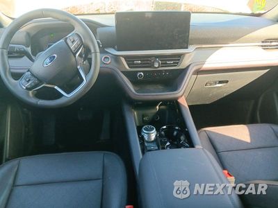 Zdjęcie 8 z 12 samochodu: 2026 FORD EXPLORER PLATINUM VIN:1FMUK8HH3TGA86366 - miniatura