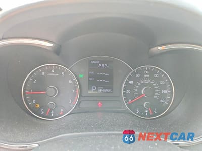 Zdjęcie 9 z 12 samochodu: 2014 KIA FORTE LX VIN:KNAFX4A65E5097560 - miniatura