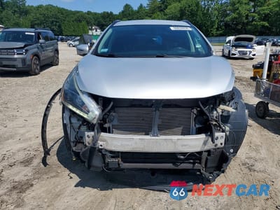 Piąte zdjęcie samochodu w środku: 2018 NISSAN MURANO SV VIN:5N1AZ2MH1JN135333 - miniatura
