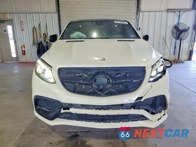 Piąte zdjęcie samochodu w środku: 2017 MERCEDES-BENZ GLE COUPE 63 AMG-S VIN:4JGED7FB7HA068292 - miniatura