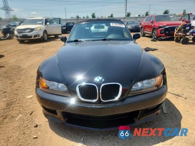 Piąte zdjęcie samochodu w środku: 1998 BMW Z3 2.8 VIN:4USCJ3338WLB63677 - miniatura
