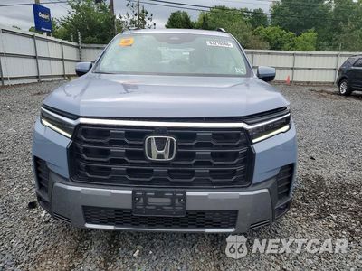 Piąte zdjęcie samochodu w środku: 2026 HONDA PILOT ELITE VIN:5FNYG1H89TB041277 - miniatura