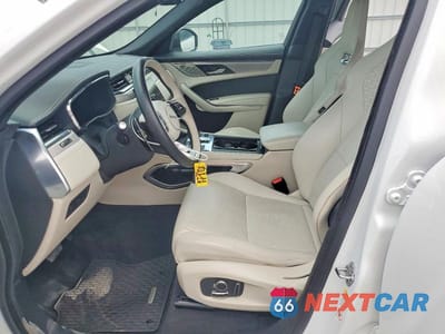 Zdjęcie 7 z 13 samochodu: 2024 JAGUAR F-PACE R-DYNAMIC S VIN:SADCT2FU6RA735765 - miniatura