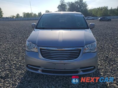Piąte zdjęcie samochodu w środku: 2016 CHRYSLER TOWN & COUNTRY TOURING VIN:2C4RC1BG4GR127882 - miniatura