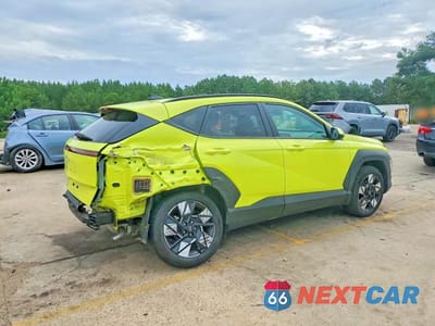 Trzecie zdjęcie samochodu z tyłu: 2025 HYUNDAI KONA SEL VIN:KM8HC3AB2SU203538 - miniatura
