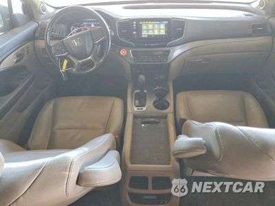 Zdjęcie 8 z 14 samochodu: 2020 HONDA PILOT EXL VIN:5FNYF6H54LB060650 - miniatura