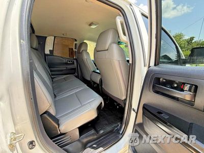 Zdjęcie 6 z 10 samochodu: 2016 TOYOTA TUNDRA SR VIN:5TFRM5F14GX099481 - miniatura