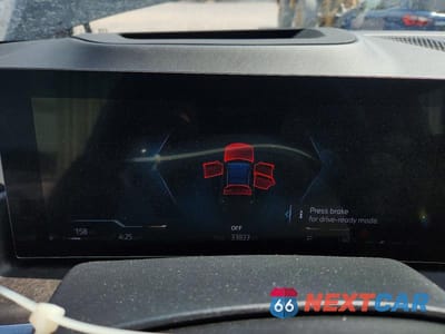 Zdjęcie 9 z 14 samochodu: 2025 BMW X7 XDRIVE40I VIN:5UX23EM06S9X05857 - miniatura