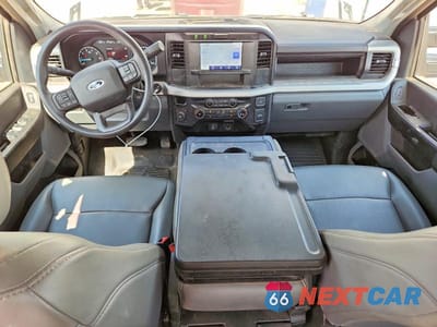 Zdjęcie 8 z 12 samochodu: 2025 FORD F250 SUPER DUTY VIN:1FT7W2BA3SED57161 - miniatura