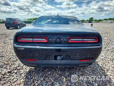 Zdjęcie 6 z 12 samochodu: 2015 DODGE CHALLENGER SXT VIN:2C3CDZAG9FH711867 - miniatura