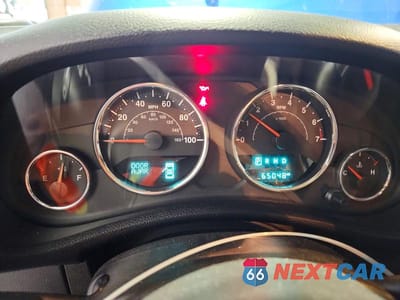 Zdjęcie 9 z 13 samochodu: 2015 JEEP WRANGLER UNLIMITED SPORT VIN:1C4BJWDG9FL675966 - miniatura