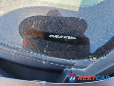 Zdjęcie 12 z 12 samochodu: 2019 NISSAN SENTRA SR VIN:3N1AB7AP3KY399467 - miniatura