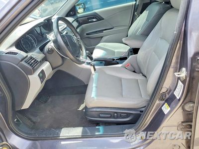 Zdjęcie 7 z 13 samochodu: 2015 HONDA ACCORD TOURING VIN:1HGCR3F90FA003754 - miniatura