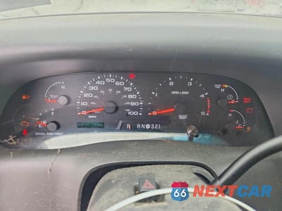 Zdjęcie 9 z 13 samochodu: 2004 FORD F350 SRW SUPER DUTY VIN:1FTSX31P14EA65000 - miniatura