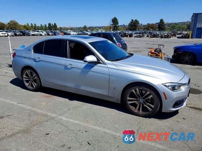 Czwarte zdjęcie samochodu z boku: 2017 BMW 330E VIN:WBA8E1C57HK895095 - miniatura