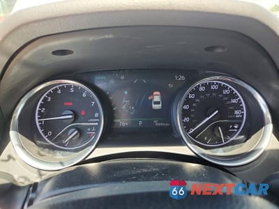 Zdjęcie 9 z 12 samochodu: 2019 TOYOTA CAMRY XLE VIN:4T1B11HK8KU684191 - miniatura