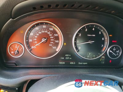 Zdjęcie 9 z 13 samochodu: 2017 BMW X3 SDRIVE28I VIN:5UXWZ7C33H0V93426 - miniatura