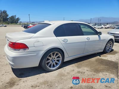 Trzecie zdjęcie samochodu z tyłu: 2006 BMW 750 I VIN:WBAHL83536DT00145 - miniatura