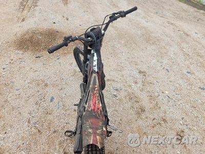 Zdjęcie 6 z 8 samochodu: 2009 UNKN BETA EVO 250 TRIALS BIKE 2STRO VIN:ZD3T6010090200601 - miniatura