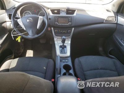 Zdjęcie 8 z 12 samochodu: 2015 NISSAN SENTRA SR VIN:3N1AB7AP3FY350517 - miniatura