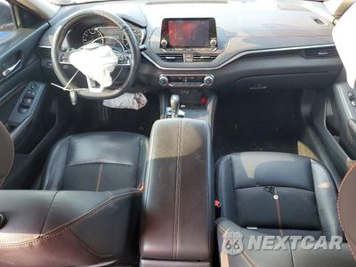Zdjęcie 8 z 12 samochodu: 2020 NISSAN ALTIMA SR VIN:1N4BL4CV7LC135628 - miniatura