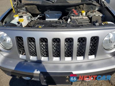 Zdjęcie 11 z 12 samochodu: 2015 JEEP PATRIOT SPORT VIN:1C4NJPBA6FD274421 - miniatura