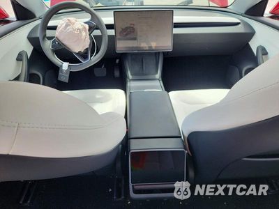Zdjęcie 8 z 12 samochodu: 2024 TESLA MODEL 3 VIN:5YJ3E1EA9RF830576 - miniatura