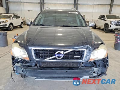 Piąte zdjęcie samochodu w środku: 2014 VOLVO XC90 R DESIGN VIN:YV4952CT4E1691543 - miniatura