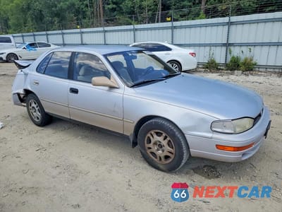 Czwarte zdjęcie samochodu z boku: 1994 TOYOTA CAMRY LE V6 VIN:4T1GK12EXRU029353 - miniatura