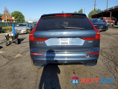 Zdjęcie 6 z 13 samochodu: 2022 VOLVO XC60 B5 R-DESIGN VIN:YV4L12RM1N1906071 - miniatura