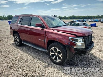 Czwarte zdjęcie samochodu z boku: 2017 CHEVROLET TAHOE K1500 LT VIN:1GNSKBKC7HR138753 - miniatura