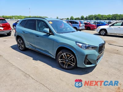 Czwarte zdjęcie samochodu z boku: 2026 BMW X1 XDRIVE28I VIN:WBX73EF09T5468636 - miniatura