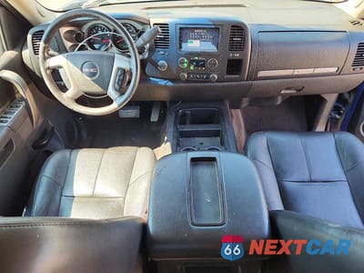 Zdjęcie 8 z 12 samochodu: 2013 GMC SIERRA K1500 SLE VIN:1GTR2VE72DZ303917 - miniatura