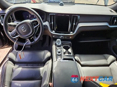 Zdjęcie 8 z 12 samochodu: 2023 VOLVO S60 POLESTAR ENGINEERED VIN:7JRH60FP0PG254753 - miniatura