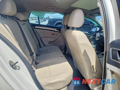 Zdjęcie 10 z 13 samochodu: 2015 VOLKSWAGEN GOLF TDI VIN:3VW2A7AU7FM055337 - miniatura