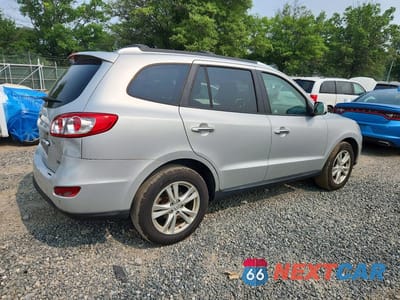 Trzecie zdjęcie samochodu z tyłu: 2012 HYUNDAI SANTA FE LIMITED VIN:5XYZK3AB1CG112386 - miniatura