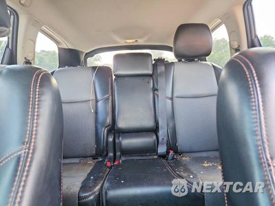 Zdjęcie 10 z 13 samochodu: 2019 NISSAN PATHFINDER SV VIN:5N1DR2MN4KC653243 - miniatura