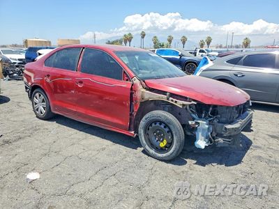 Czwarte zdjęcie samochodu z boku: 2017 VOLKSWAGEN JETTA S VIN:3VW2B7AJ6HM390546 - miniatura